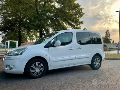 Usata Citroën Berlingo 90 CV (66 kW) 2015 Bianco Monovolume