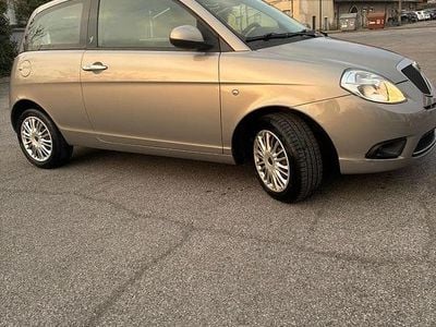 Usata Lancia Ypsilon 60 CV (44 kW) 2010 Utilitaria