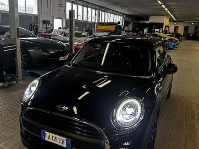 Usata Mini One D Business 95 CV (69 kW) 2016 Nero Utilitaria