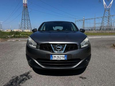 Usata Nissan Qashqai Acenta 110 CV (80 kW) 2012 Grigio SUV