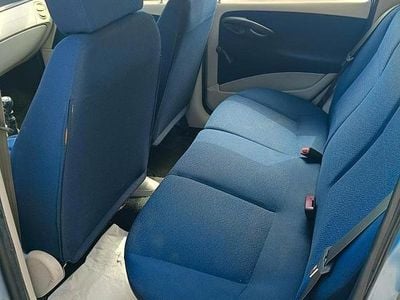 Usata Fiat Punto 2004 Blu Utilitaria