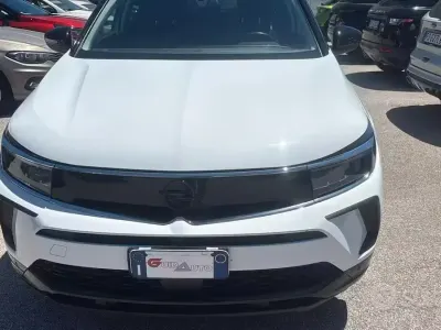 Usata Opel Grandland X 131 CV (96 kW) 2022 Bianco SUV