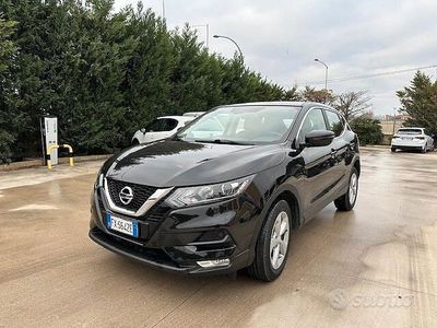 Usata Nissan Qashqai N-Connecta 115 CV (84 kW) 2019 Nero SUV