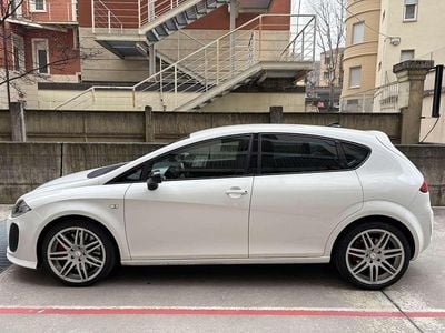 Usata Seat Leon CUPRA 241 CV (177 kW) 2009 Bianco Utilitaria