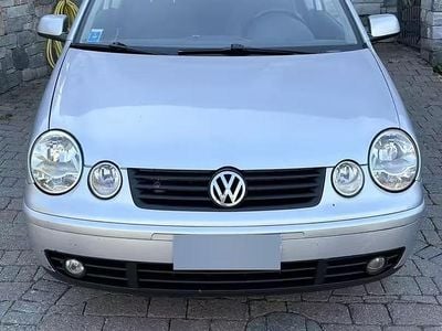 Usata VW Polo Highline 101 CV (74 kW) 2002 Grigio Berlina
