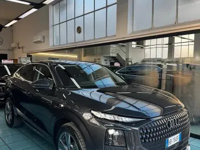 Nuova Audi Q3 Advanced 150 CV (110 kW) 2026 Grigio SUV