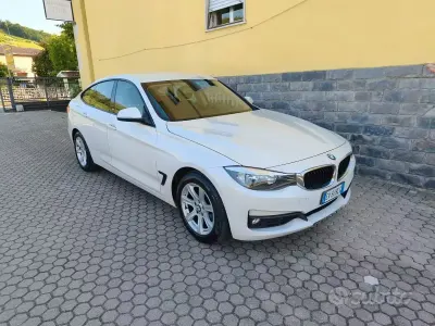 Usata BMW 320 Luxury Line 184 CV (135 kW) 2014 Bianco Berlina