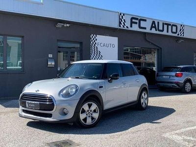 Usata Mini Cooper D 116 CV (85 kW) 2019 Grigio Utilitaria