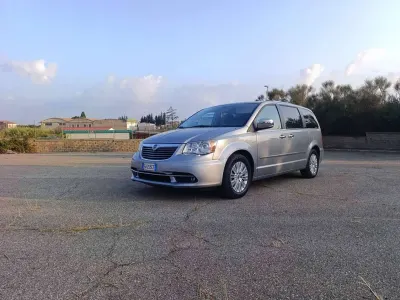 Usata Lancia Voyager