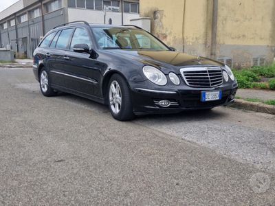 Mercedes E220