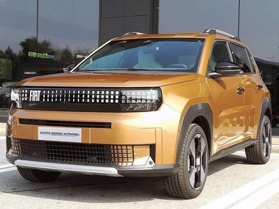 Usata Fiat Grande Panda La Prima 52 kW (72 CV) 2025 Bronzo Utilitaria