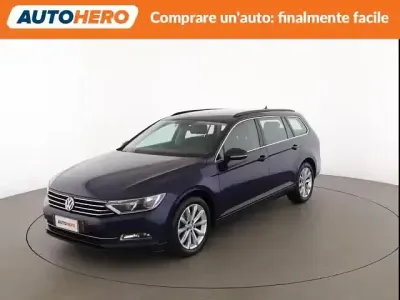 Usata VW Passat Business 120 CV (88 kW) 2019 Blu/azzurro Station wagon