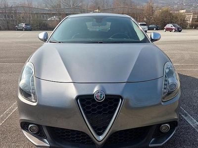 Usata Alfa Romeo Giulietta Super 120 CV (88 kW) 2016 Grigio Utilitaria