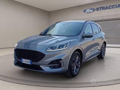 Usata Ford Kuga ST-Line 120 CV (88 kW) 2023 Grigio metallizzato SUV