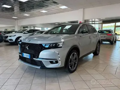 Usata DS Automobiles DS7 Crossback Grand Chic 181 CV (133 kW) 2022 Grigio SUV