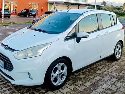 Usata Ford B-MAX 101 CV (74 kW) 2012 Bianco Monovolume