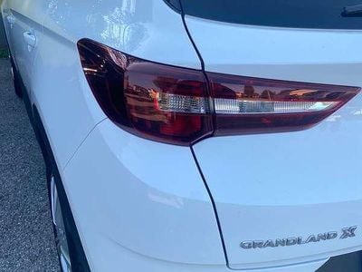 Usata Opel Grandland X Business 120 CV (88 kW) 2018 Bianco SUV