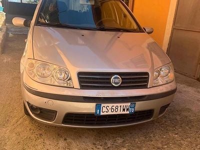 Usata Fiat Punto 2005 Grigio Utilitaria