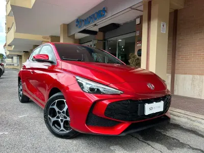 Nuova MG MG3 Comfort 102 CV (75 kW) 2026 Marrone Utilitaria