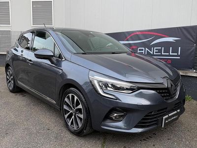 Usata Renault Clio V Intens 116 CV (85 kW) 2020 Grigio Berlina