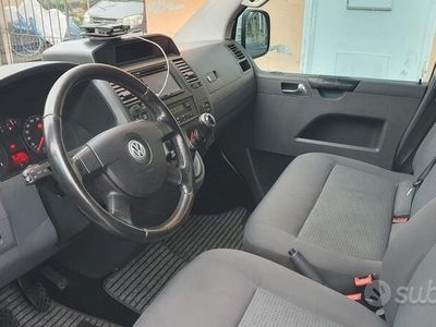 Bianco Usata 2008 VW Caravelle Monovolume | 8000 €