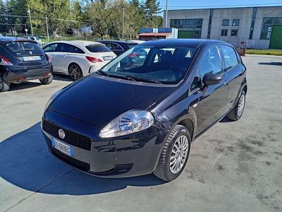 Usata Fiat Grande Punto 77 CV (56 kW) 2013 Nero Utilitaria