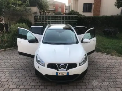Usata Nissan Qashqai 131 CV (96 kW) 2012 Bianco SUV
