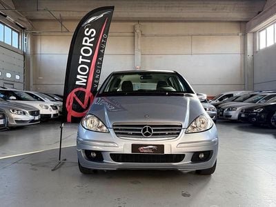Usata Mercedes A200 Elegance 135 CV (99 kW) 2006 Blu Berlina