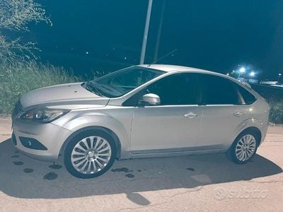 Usata 2008 Ford Focus Titanium Berlina | 1700 €