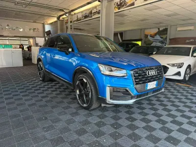 Usata Audi Q2 S-Line 116 CV (85 kW) 2019 Blu/azzurro SUV