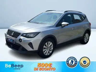 Usado Seat Arona Style 95 CV (69 kW) 2024 Plateado SUV