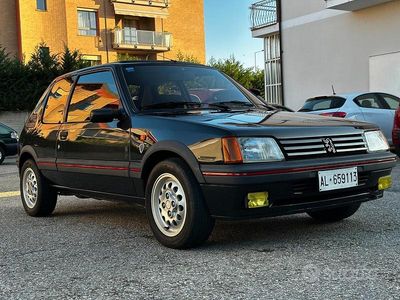 Usata Peugeot 205 GTi 113 CV (83 kW) 1990 Nero Berlina