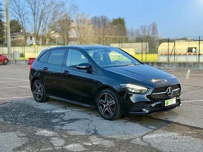 Usata Mercedes B250 Premium 2021 Nero Monovolume