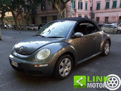 Usata VW New Beetle Cabriolet 102 CV (75 kW) 2006 Grigio Cabrio