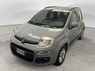Usata Fiat Panda Lounge 69 CV (50 kW) 2019 Grigio Utilitaria