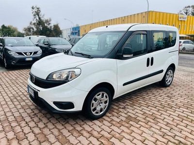 Usata Fiat Doblò 120 CV (88 kW) 2015 Bianco Monovolume