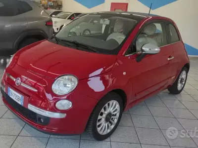 Usata Fiat 500 Lounge 70 CV (51 kW) 2012 Rosso Utilitaria