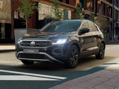 Nuova VW T-Roc Sportline 150 CV (110 kW) 2025 Deep black perlato SUV