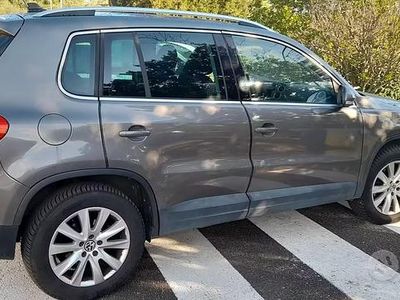 Usata VW Tiguan 170 CV (125 kW) 2010 Grigio SUV