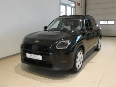 Usata Mini Countryman Classic 2024 Midnight black metallizzato SUV