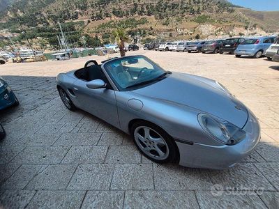 Usata Porsche Boxster 204 CV (150 kW) 1998 Grigio Cabrio