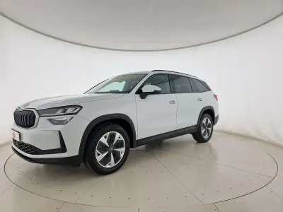 Nuova Skoda Kodiaq Executive 150 CV (110 kW) 2026 Bianco luna metallizzato SUV