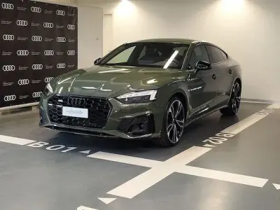 Ny Audi A5 S-Line 204 HK (150 kW) 2025 Grön
