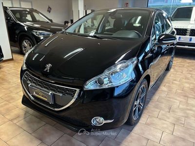 Usata Peugeot 208 82 CV (60 kW) 2013 Nero Utilitaria