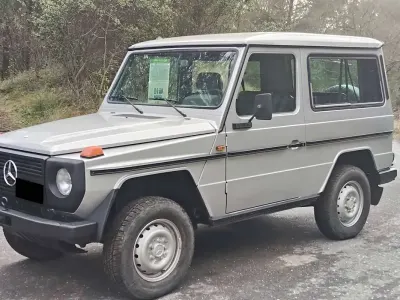 Usata Mercedes 200 109 CV (80 kW) 1988 Argento SUV
