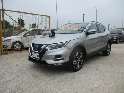 Usata Nissan Qashqai 131 CV (96 kW) 2018 Grigio SUV