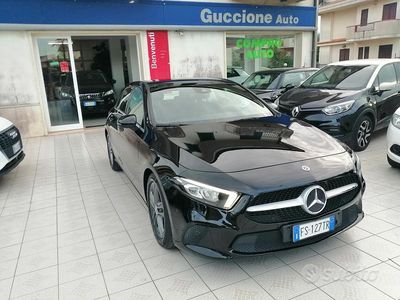 Nero Usata 2018 Mercedes A180 Business Berlina | 22.700 € (Molto cara)