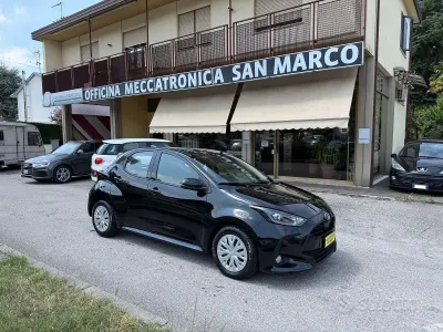 Usata Toyota Yaris Hybrid