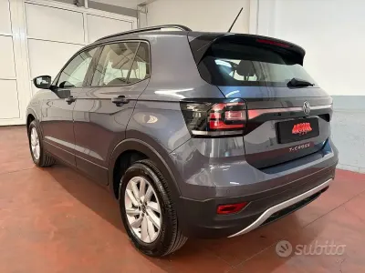 Usata VW T-Cross 95 CV (69 kW) 2022 Grigio SUV