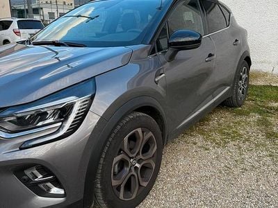 Usata Renault Captur Techno 100 CV (73 kW) 2023 Grigio SUV